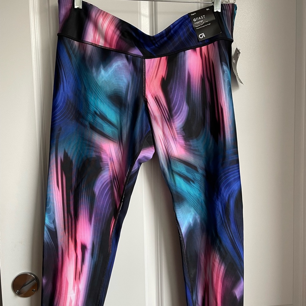 Gap workout leggings